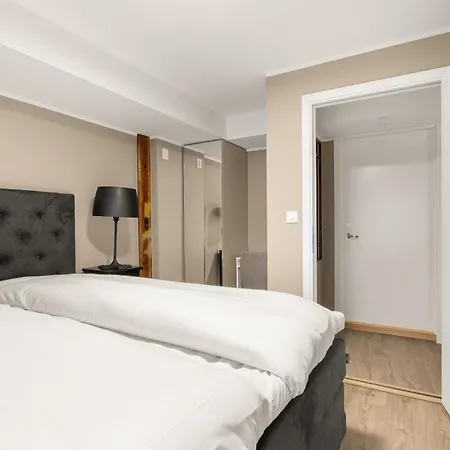 Aparthotel 2026 New Built - 5 Units - 4br - 2br - Skb17 3*